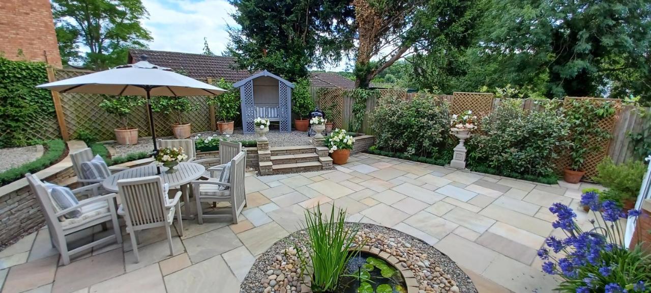Harlequin B&B Ledbury Exterior foto